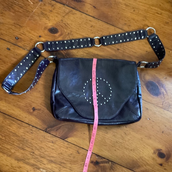 Susan Nichole PEACE Vegan leather handbag - Picture 11 of 13